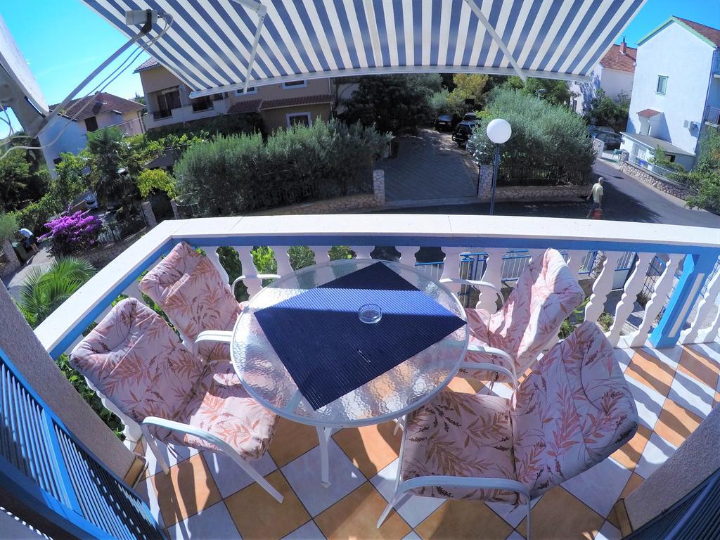 Blue City Apartment'S Repic Biograd Na Moru Eksteriør billede