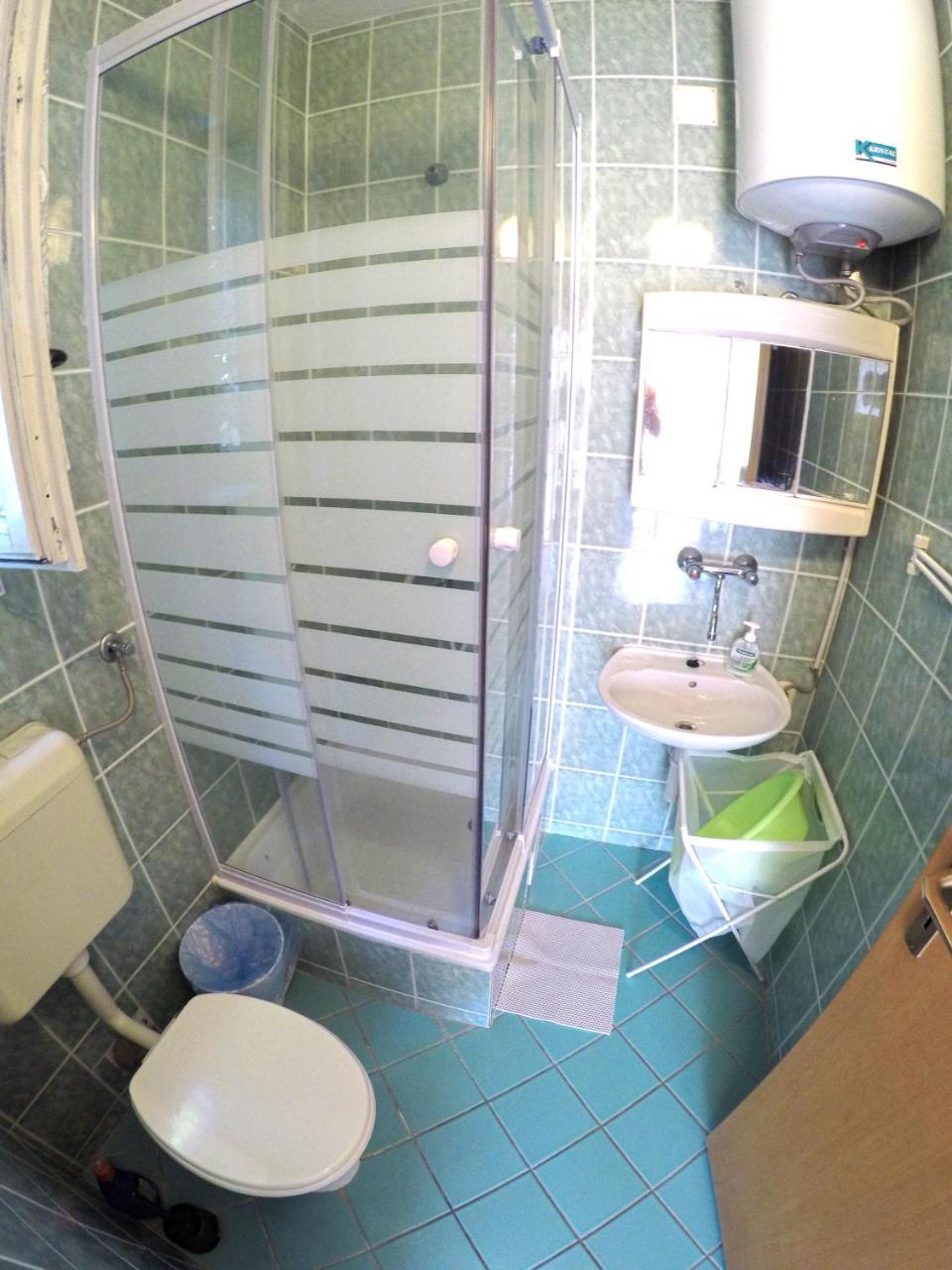 Blue City Apartment'S Repic Biograd Na Moru Eksteriør billede